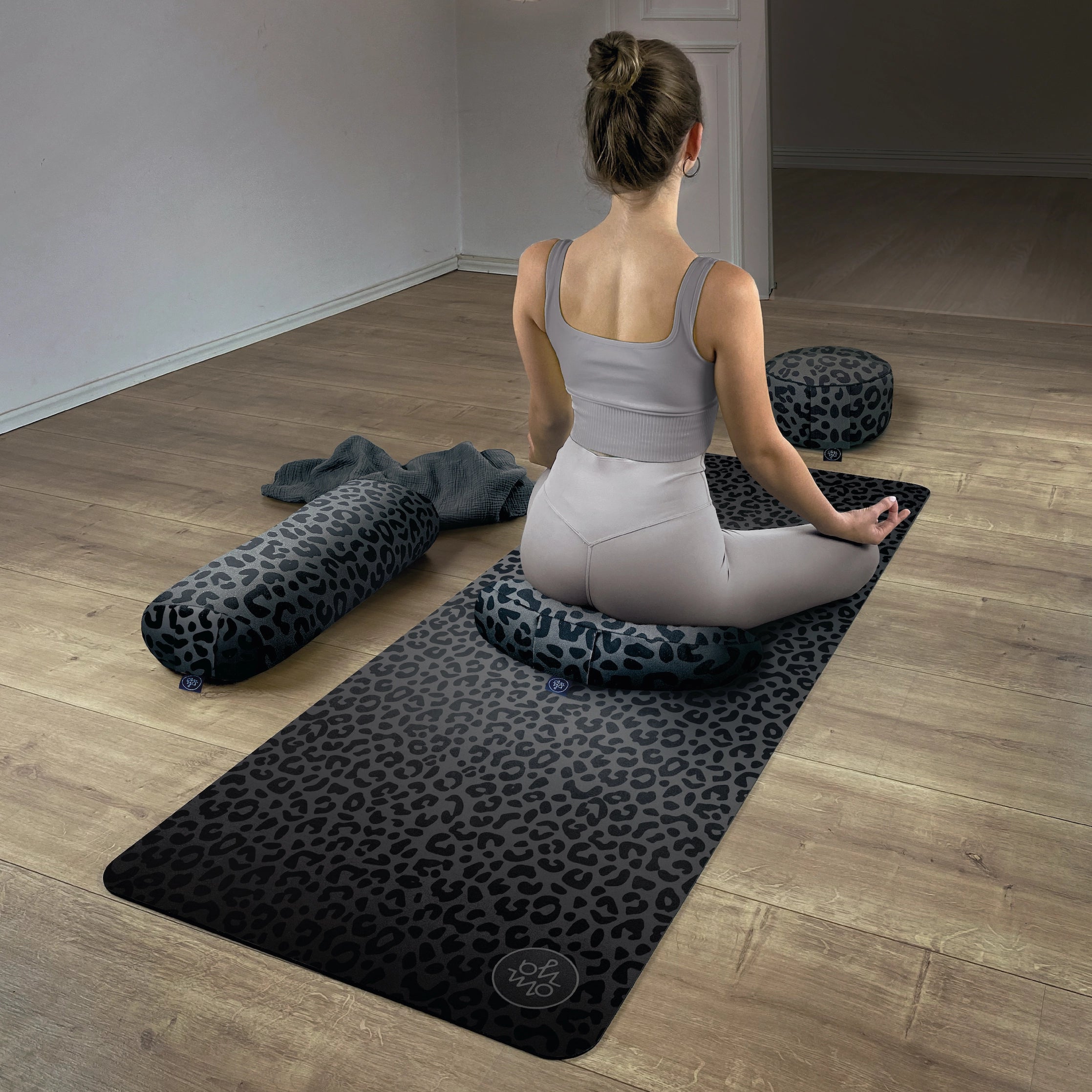 Design Yoga Bolster - Deep Wild