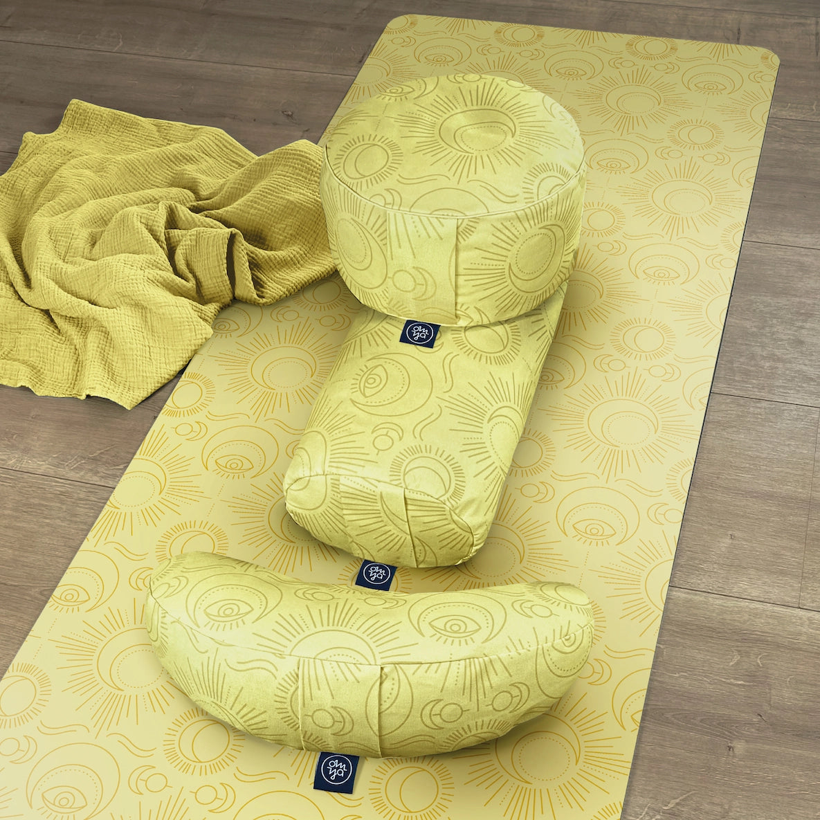 Design Yoga Halbmond Kissen - Rising Sun & Moon